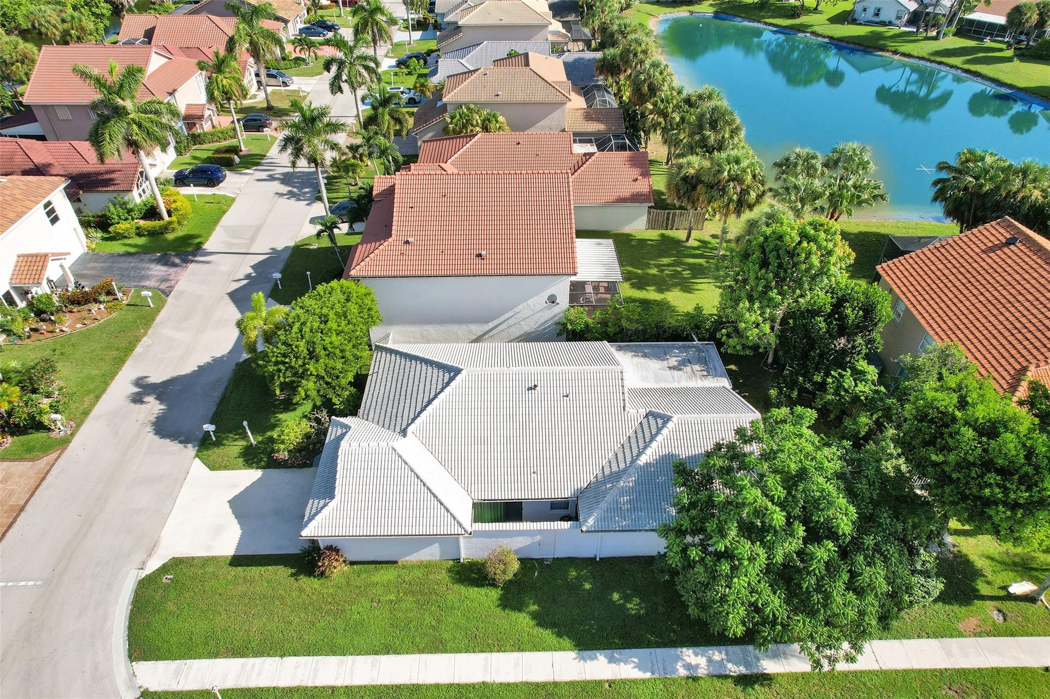 21330 Sawmill Court Boca Raton, FL 33498 - Photo 4 of 37 Photo 4