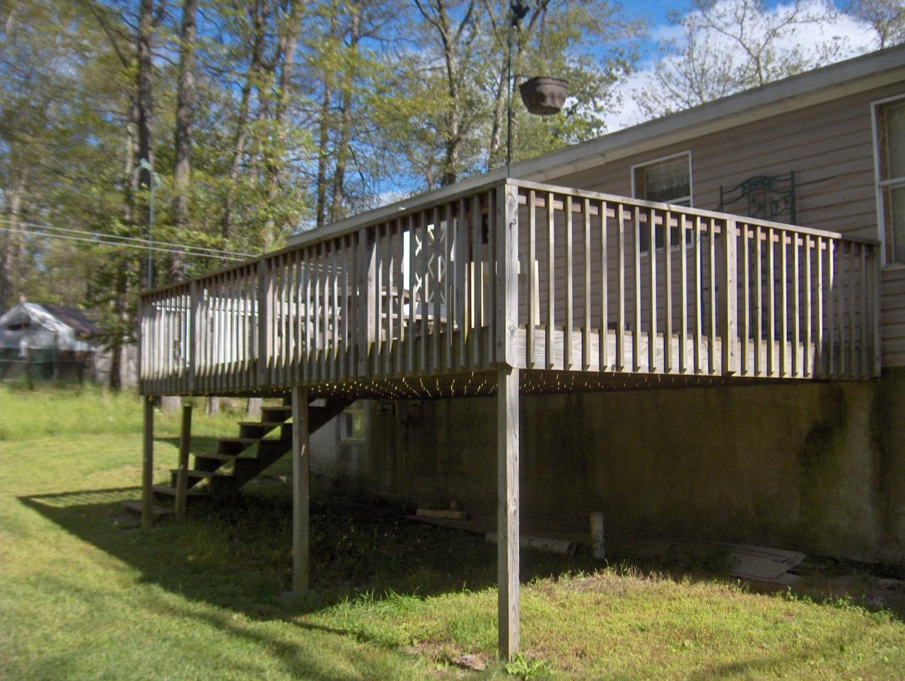 204 Snow Hill Road Cresco, PA 18326 - Photo 13 of 13 Rear Deck