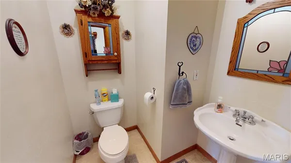 $549,000 | 1015 East Oak Street, Greenville, IL 62246