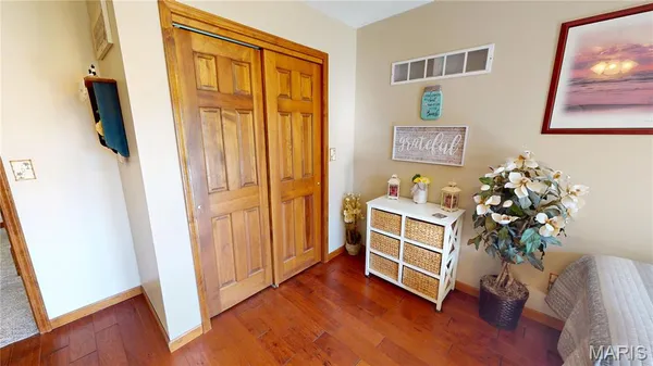 $549,000 | 1015 East Oak Street, Greenville, IL 62246