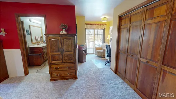 $549,000 | 1015 East Oak Street, Greenville, IL 62246