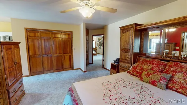 $549,000 | 1015 East Oak Street, Greenville, IL 62246