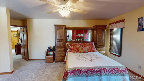 $549,000 | 1015 East Oak Street, Greenville, IL 62246