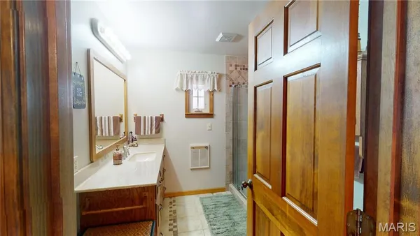 $549,000 | 1015 East Oak Street, Greenville, IL 62246