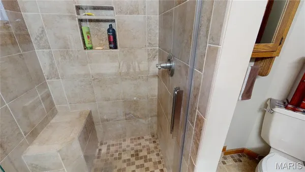 $549,000 | 1015 East Oak Street, Greenville, IL 62246