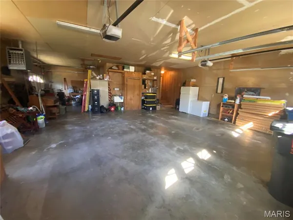 $549,000 | 1015 East Oak Street, Greenville, IL 62246