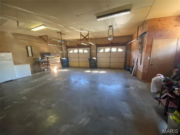 $549,000 | 1015 East Oak Street, Greenville, IL 62246