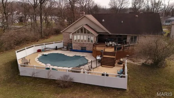 $549,000 | 1015 East Oak Street, Greenville, IL 62246