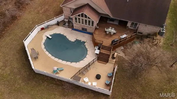 $549,000 | 1015 East Oak Street, Greenville, IL 62246