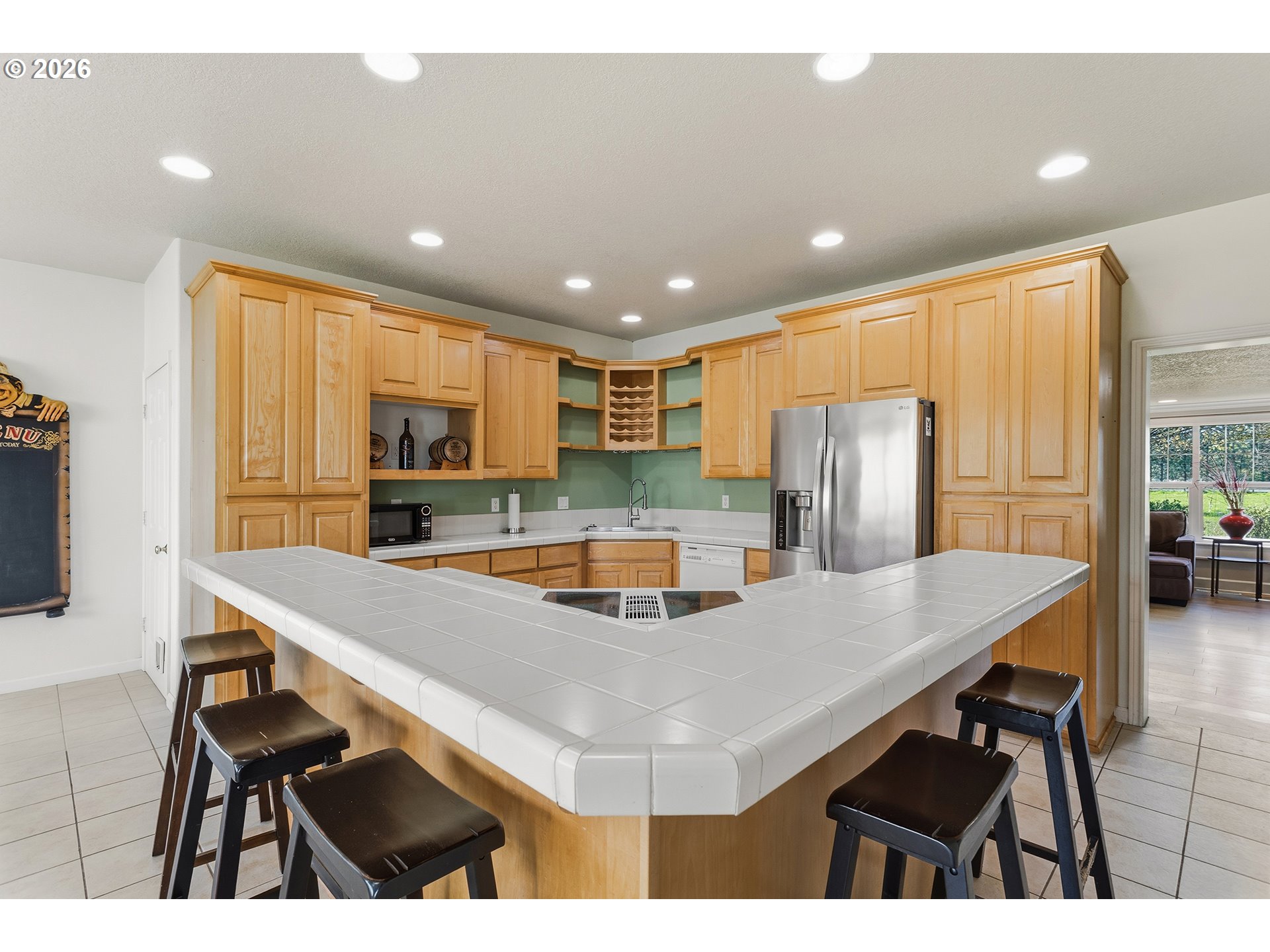 22405 Northeast Sunnycrest Road Newberg, OR 97132 - Photo 13 of 48