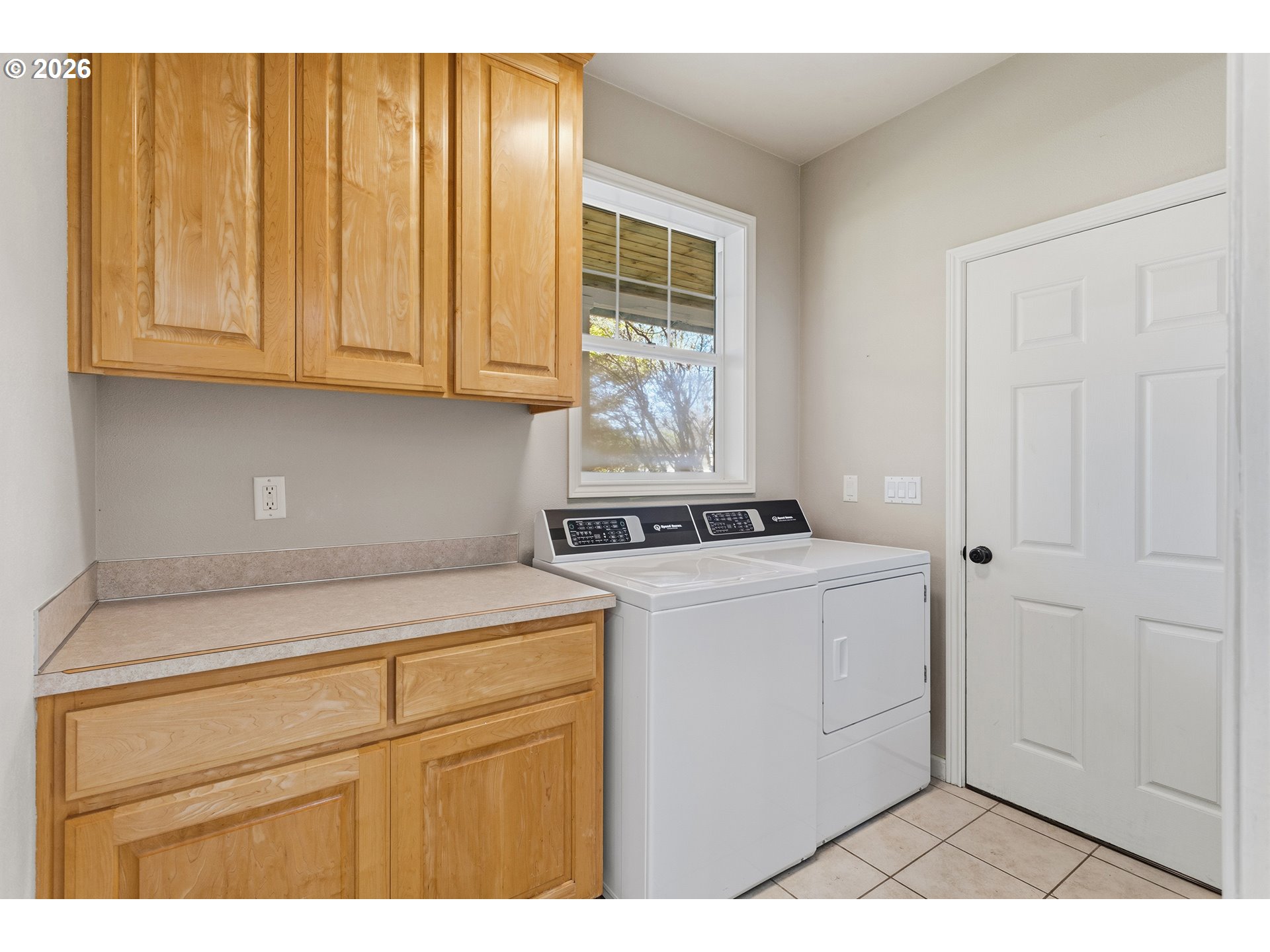 22405 Northeast Sunnycrest Road Newberg, OR 97132 - Photo 26 of 48