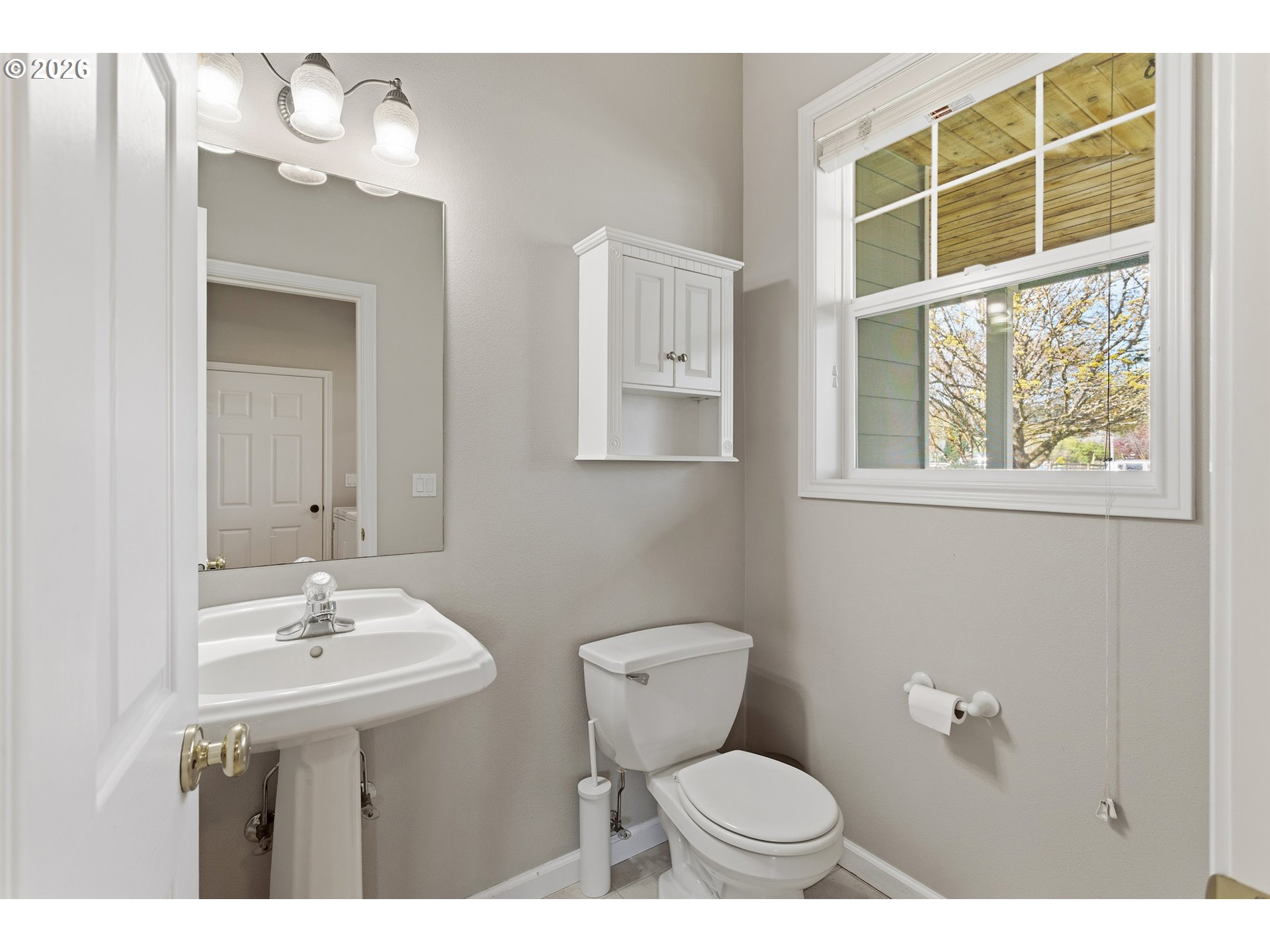 22405 Northeast Sunnycrest Road Newberg, OR 97132 - Photo 27 of 48