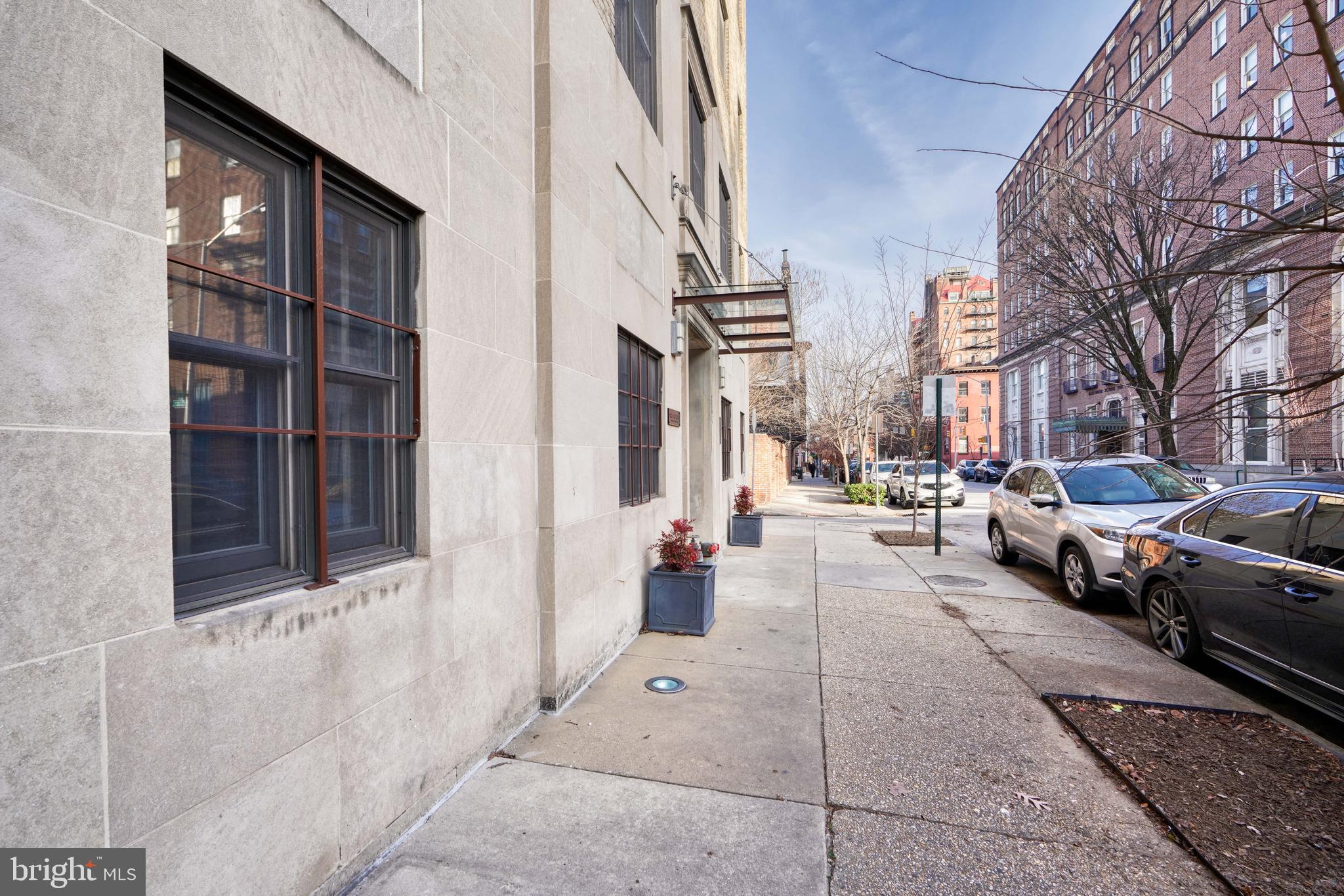 104 West Madison Street, Unit 7 Baltimore, MD 21201 - Photo 6 of 30 Nice walkway out front