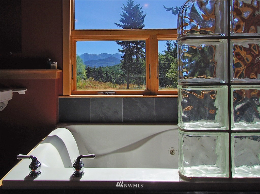 413 Graywolf Ridge Road Sequim, WA 98382 - Photo 18 of 25 Gallery Image 18