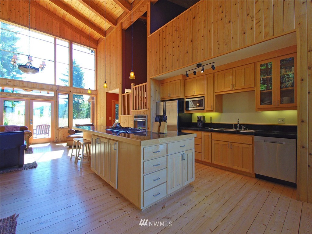 413 Graywolf Ridge Road Sequim, WA 98382 - Photo 7 of 25 Gallery Image 7