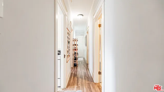 $1,369,000 | 735 Locust Avenue, Long Beach, CA 90813