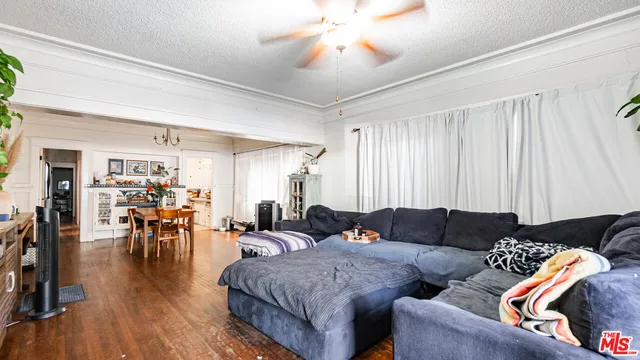 $1,369,000 | 735 Locust Avenue, Long Beach, CA 90813