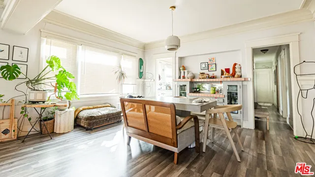 $1,369,000 | 735 Locust Avenue, Long Beach, CA 90813