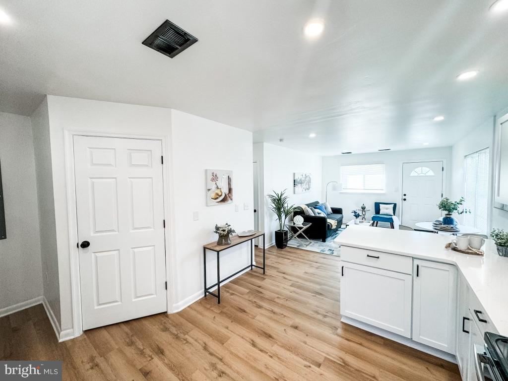 200 Pilgrim Road New Castle, DE 19720 - Photo 8 of 18 Open Concept