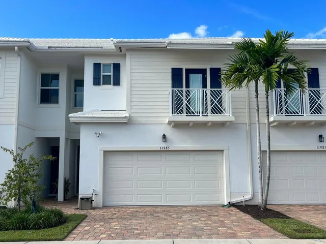 $3,500 | 11985 Park Central, Royal Palm Beach, FL 33411