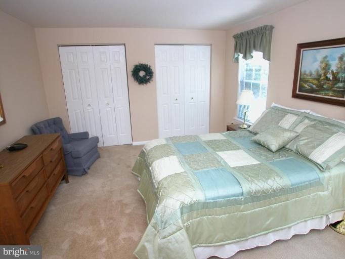 933 Pointer Ridge Drive Gaithersburg, MD 20878 - Photo 6 of 20 Bedroom #3