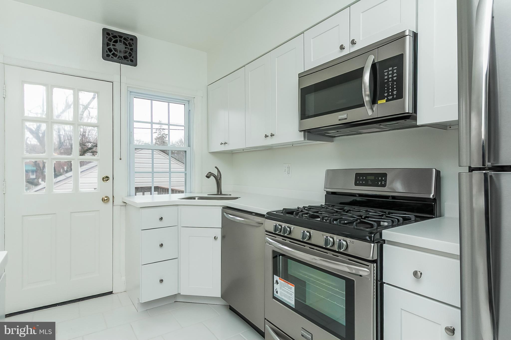 37 Dunkirk Road Baltimore, MD 21212 - Photo 12 of 30 Kitchen