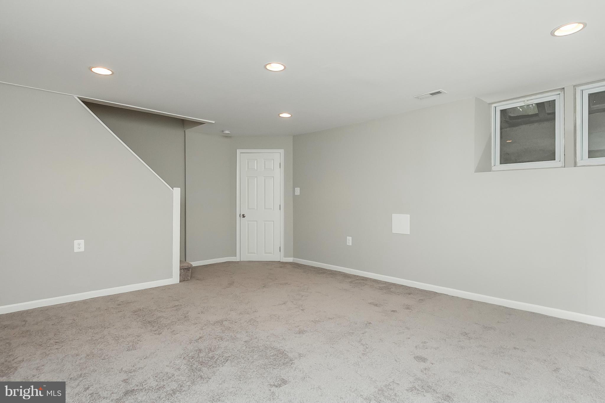 37 Dunkirk Road Baltimore, MD 21212 - Photo 20 of 30 Family Room