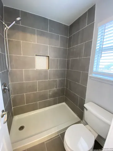 $1,550 | 2110 Calle Estrella, San Antonio, TX 78226