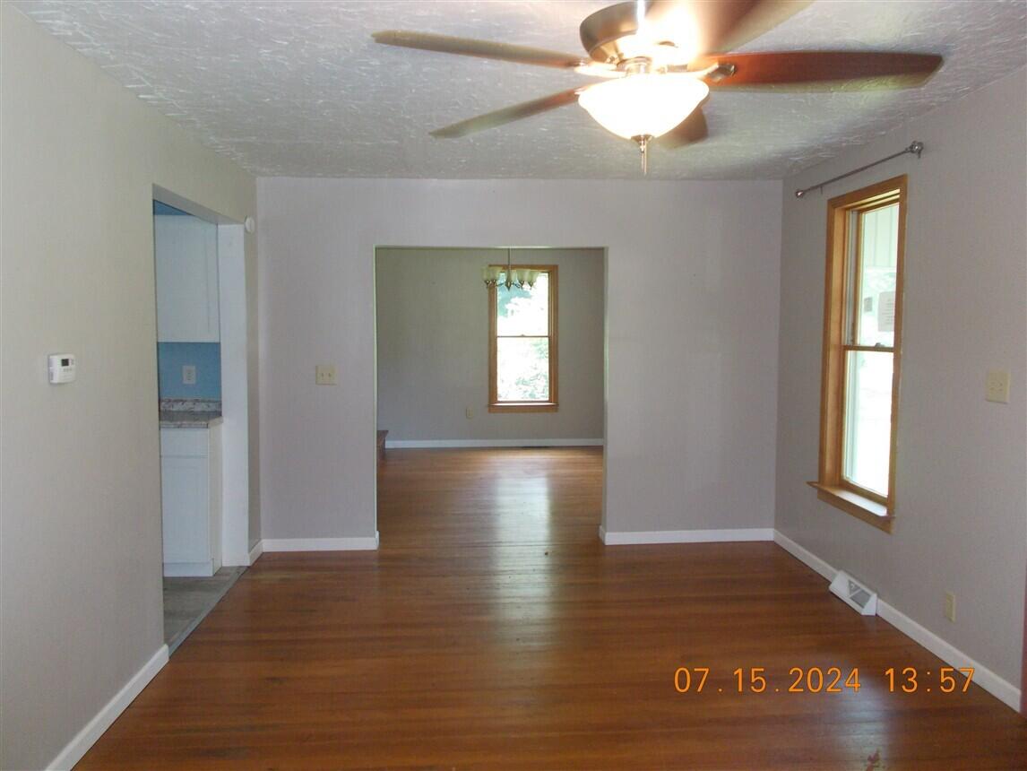 8350 Willow Road Milan, MI 48160 - Photo 10 of 21 DSCN1793