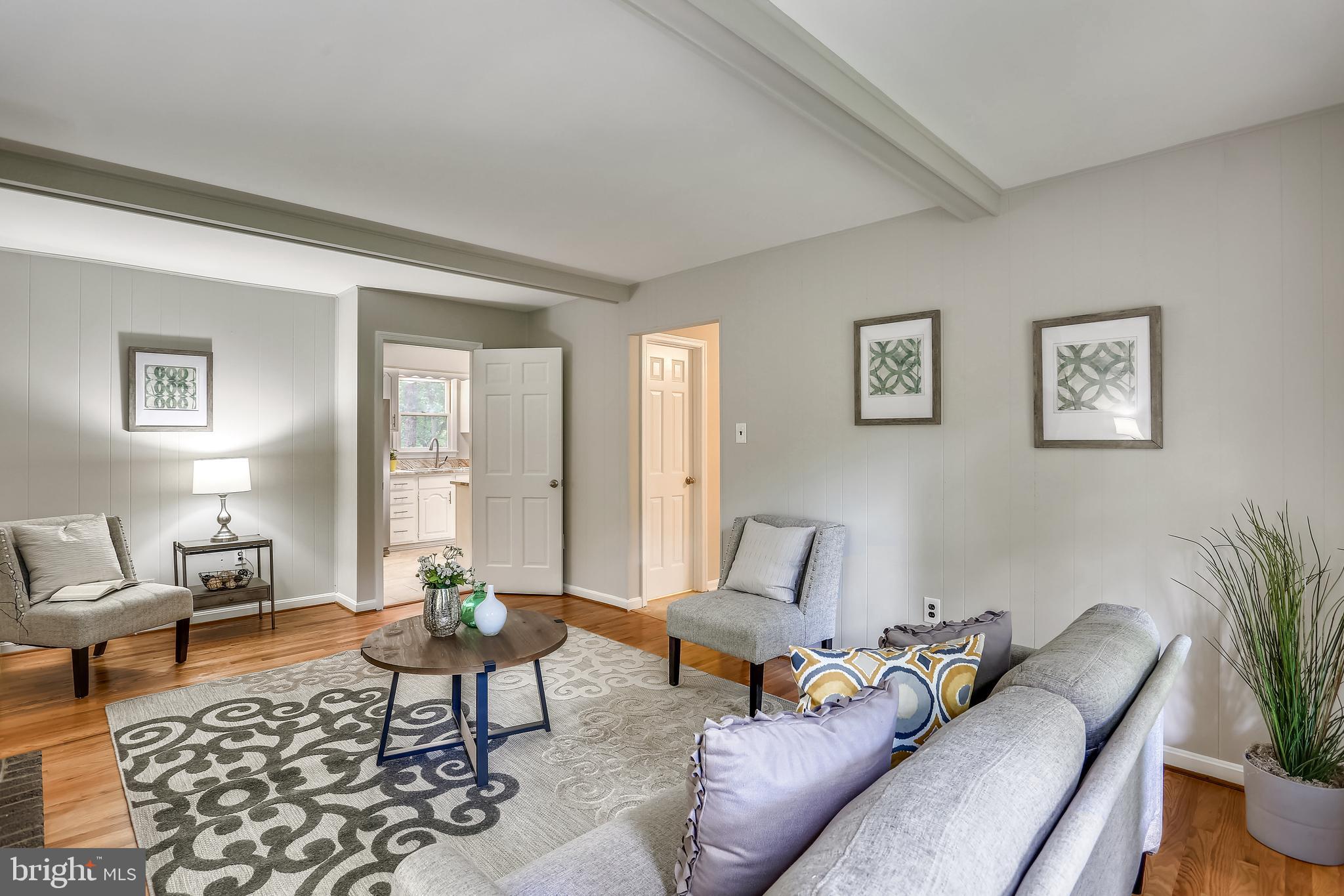 9501 Hall Road Potomac, MD 20854 - Photo 15 of 43