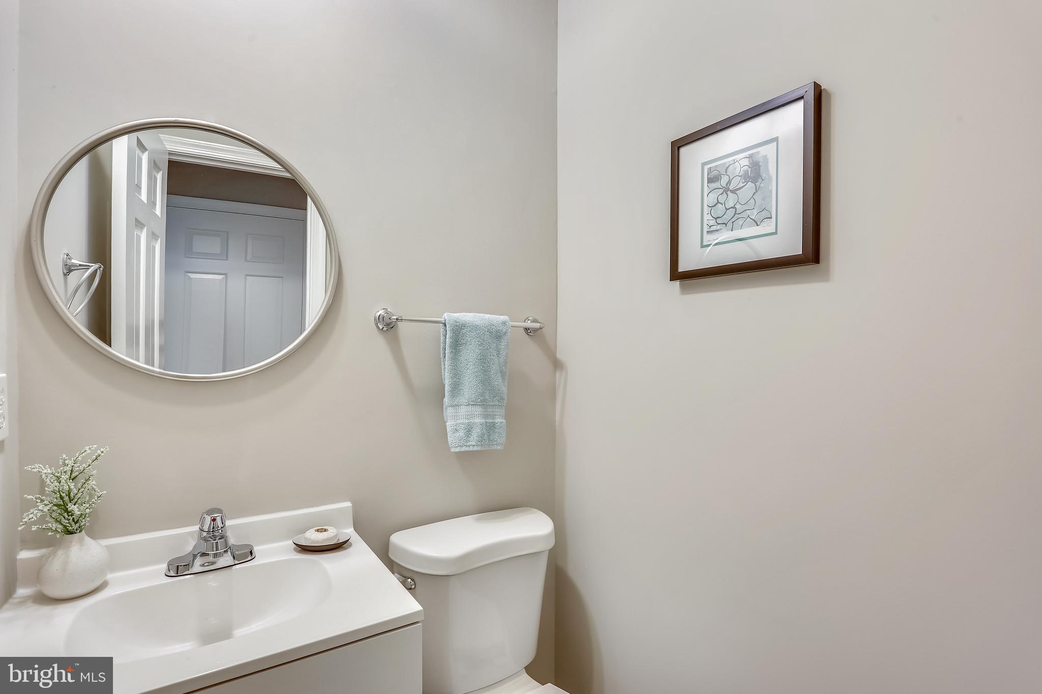 9501 Hall Road Potomac, MD 20854 - Photo 16 of 43