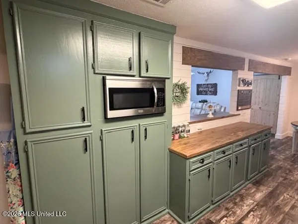 $384,900 | 109 Highway 541, Mendenhall, MS 39114