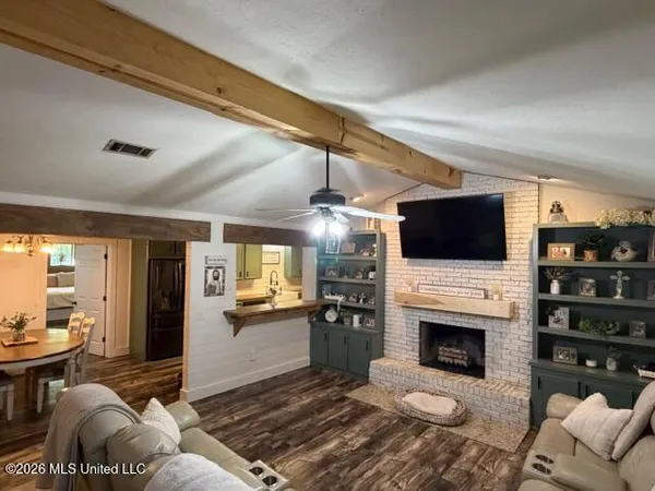 $384,900 | 109 Highway 541, Mendenhall, MS 39114