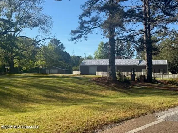 $384,900 | 109 Highway 541, Mendenhall, MS 39114