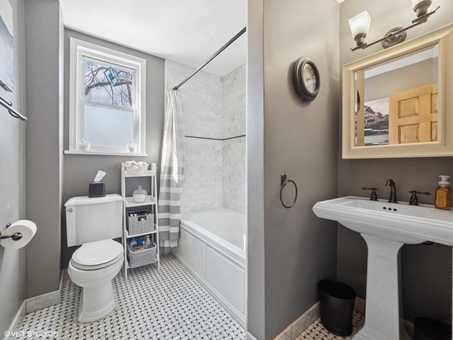 2801 Glenview Road Glenview, IL 60025 - Photo 16 of 50