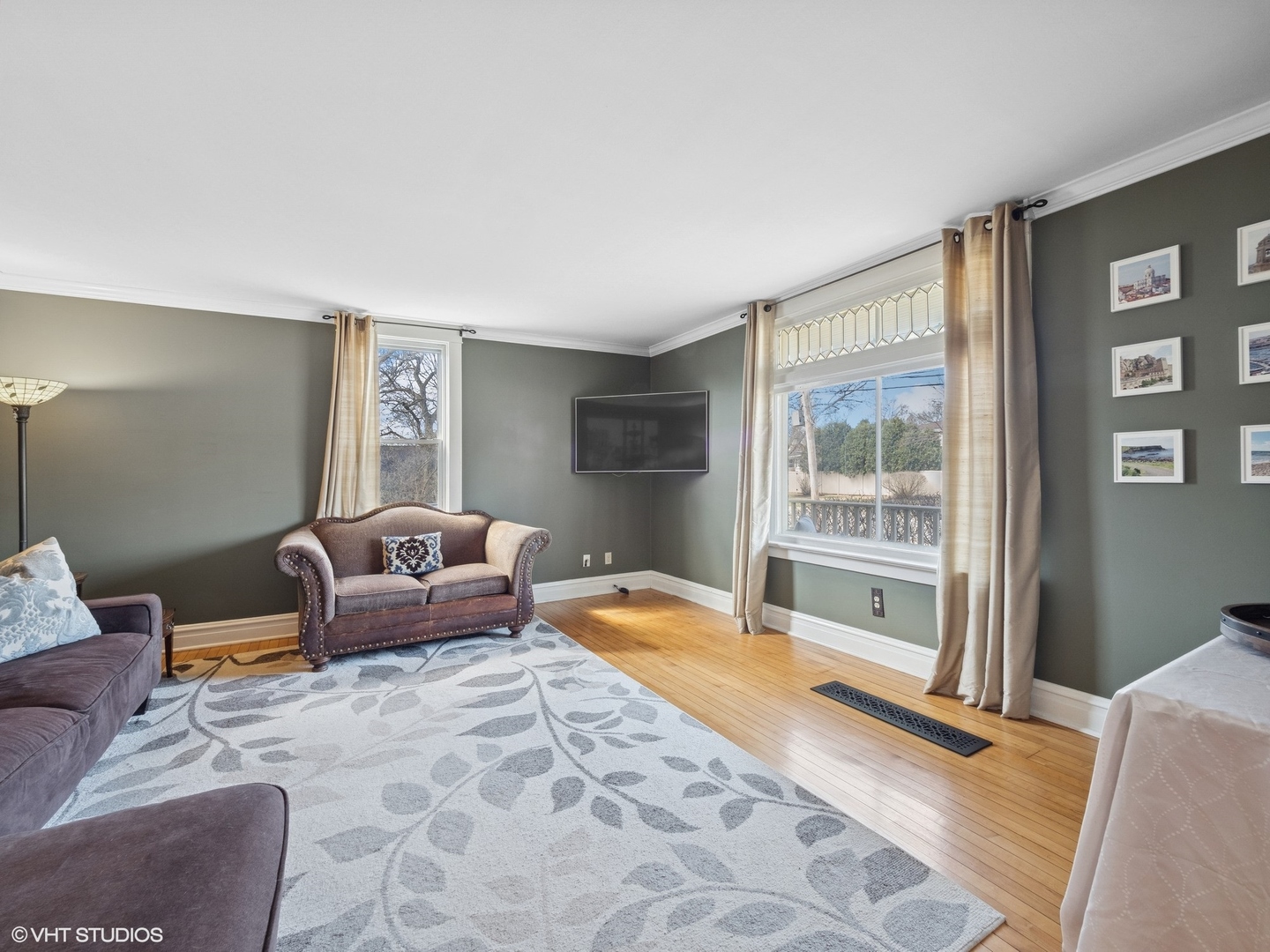 2801 Glenview Road Glenview, IL 60025 - Photo 2 of 50