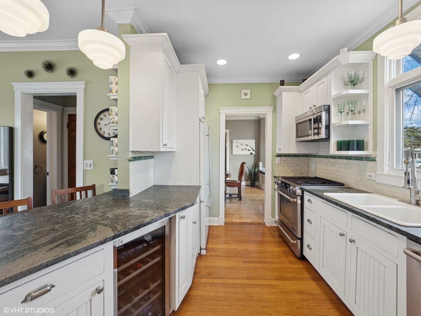 2801 Glenview Road Glenview, IL 60025 - Photo 9 of 50