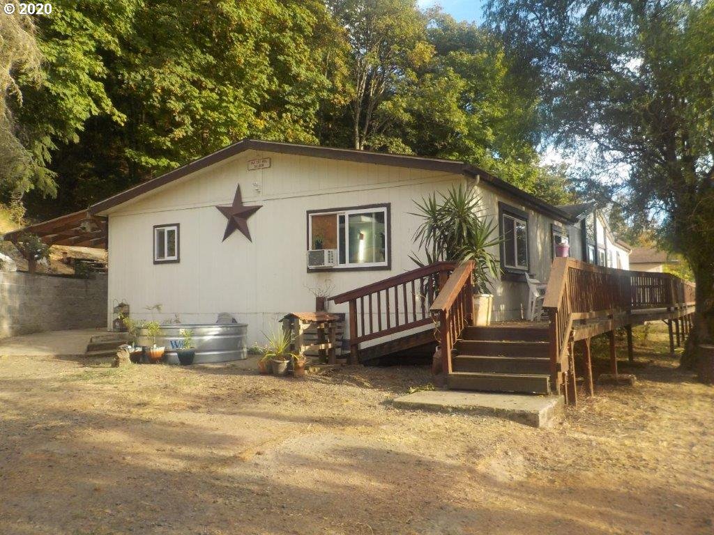 93341 Westpoint Road Harrisburg, OR 97446 - Photo 1 of 22 Gallery Image 1