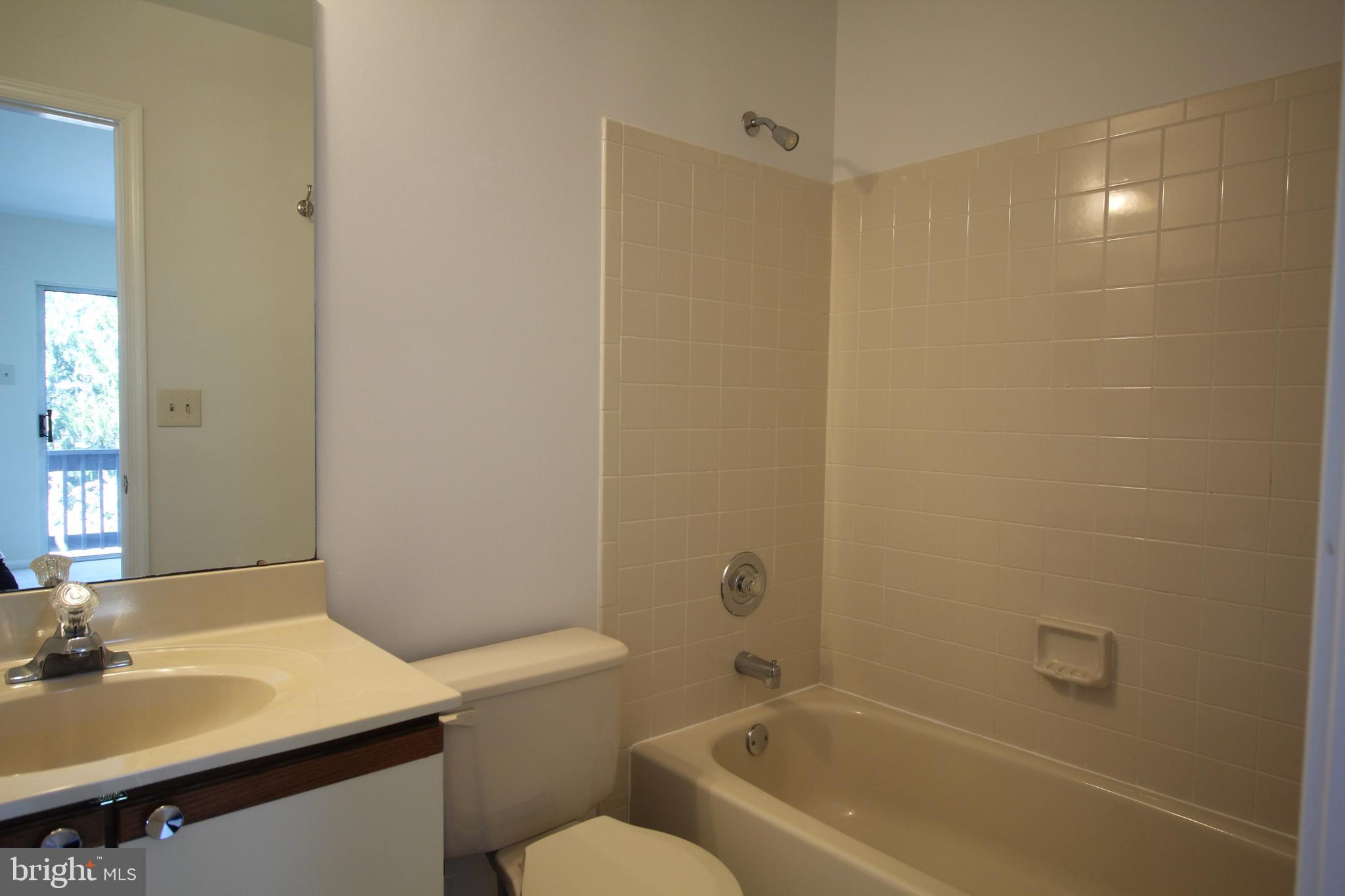 37 F Melrose Road Princeton, NJ 08540 - Photo 22 of 37 Bedroom 2 Full Bath