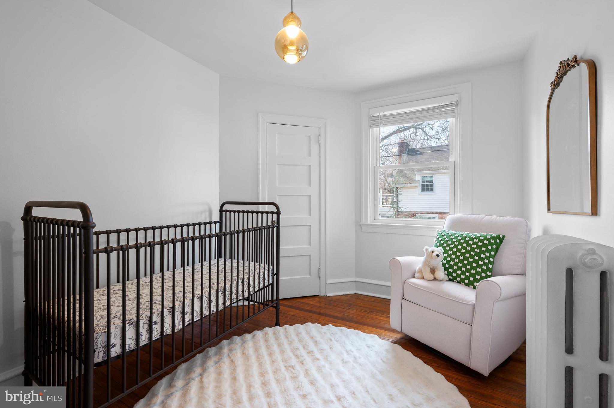 502 Beechwood Lane Narberth, PA 19072 - Photo 19 of 39 a living room with furniture and a window