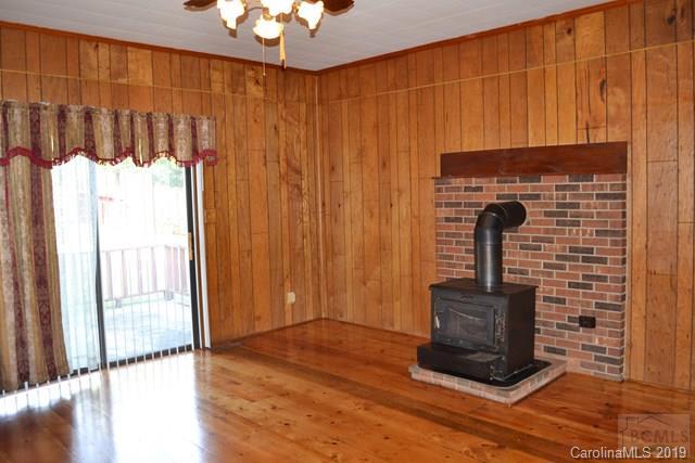 110 Whitley Road Morganton, NC 28655 - Photo 5 of 12 Gallery Image 5