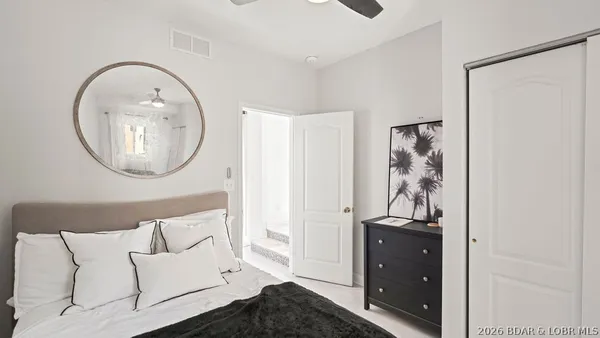 $1,890,000 | 149 Thornwood Circle, Sunrise Beach, MO 65079