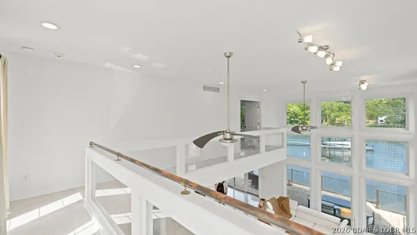 $1,890,000 | 149 Thornwood Circle, Sunrise Beach, MO 65079