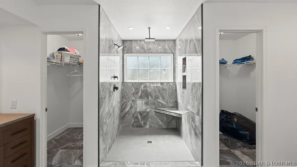 $1,890,000 | 149 Thornwood Circle, Sunrise Beach, MO 65079