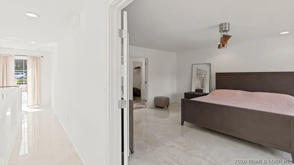 $1,890,000 | 149 Thornwood Circle, Sunrise Beach, MO 65079