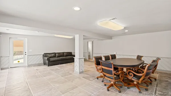 $1,890,000 | 149 Thornwood Circle, Sunrise Beach, MO 65079