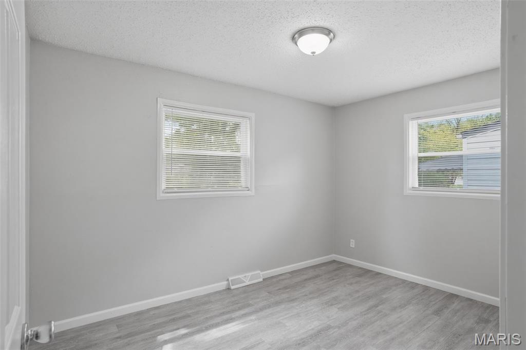 1112 Rhea Avenue St. Louis, MO 63138 - Photo 7 of 26