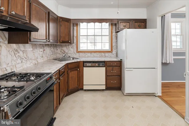 $3,000 | 115 Patricia Avenue, Linthicum Heights, MD 21090