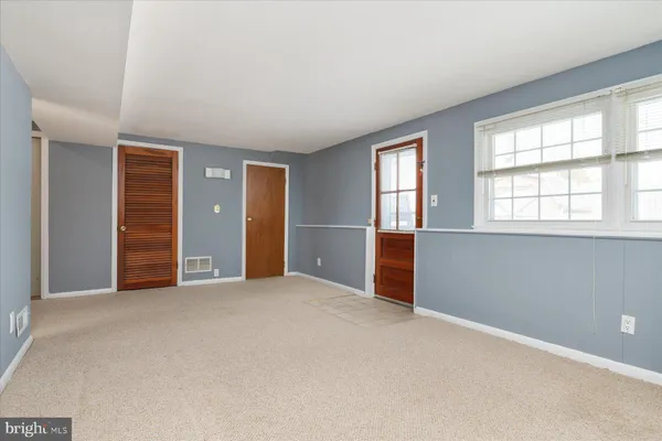 $2,800 | 115 Patricia Avenue, Linthicum Heights, MD 21090