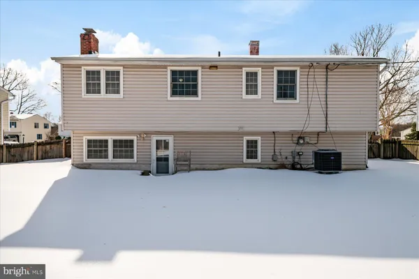$2,800 | 115 Patricia Avenue, Linthicum Heights, MD 21090